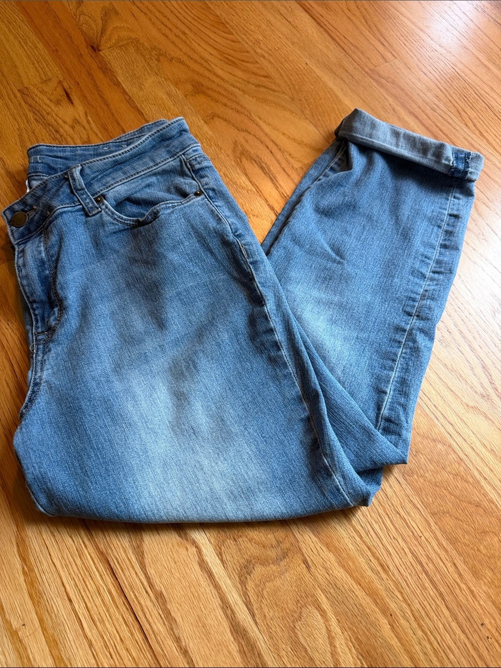 Westport Women's Skinny Jeans in Medium Blue